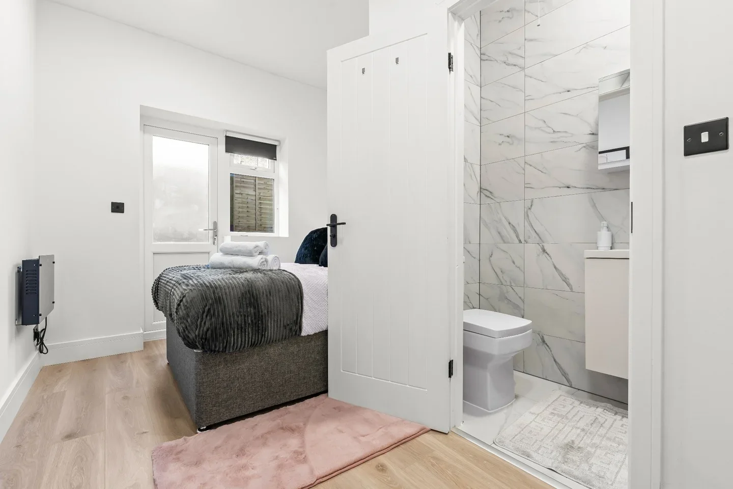 Flat Willesden Lane in Greater London
