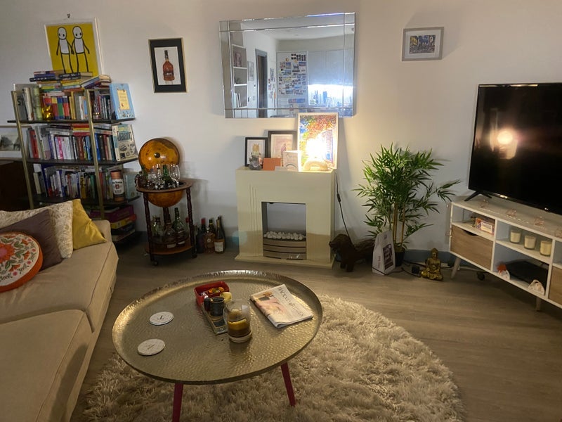 Room Shacklewell Lane in Greater London