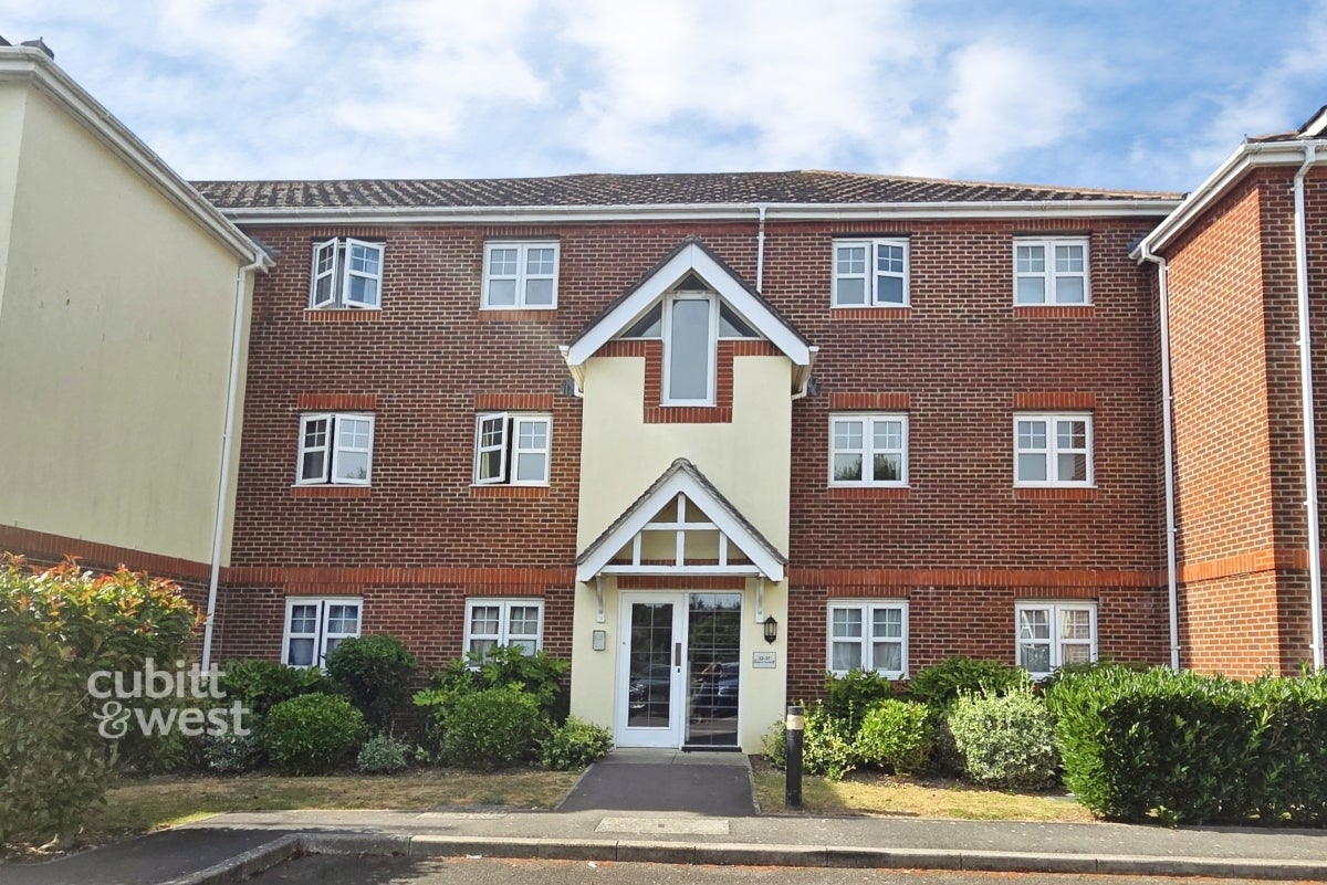 Flat Southgate in Chichester