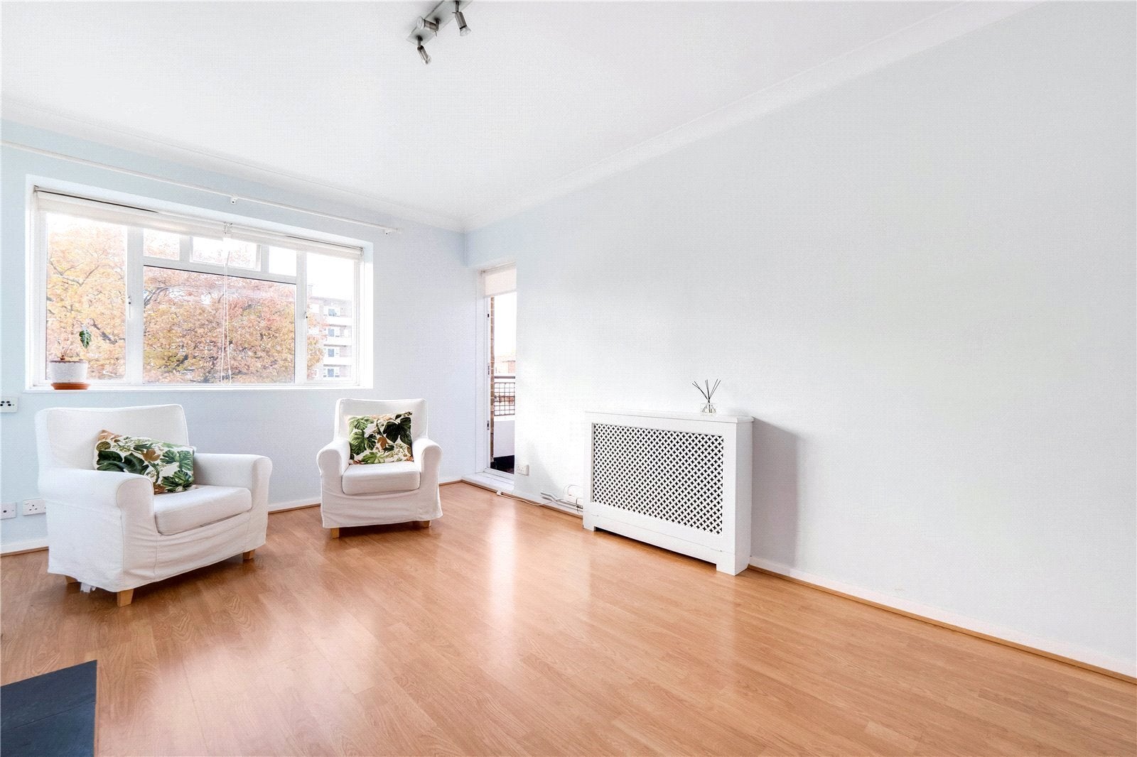 Flat Sulivan Court in Greater London