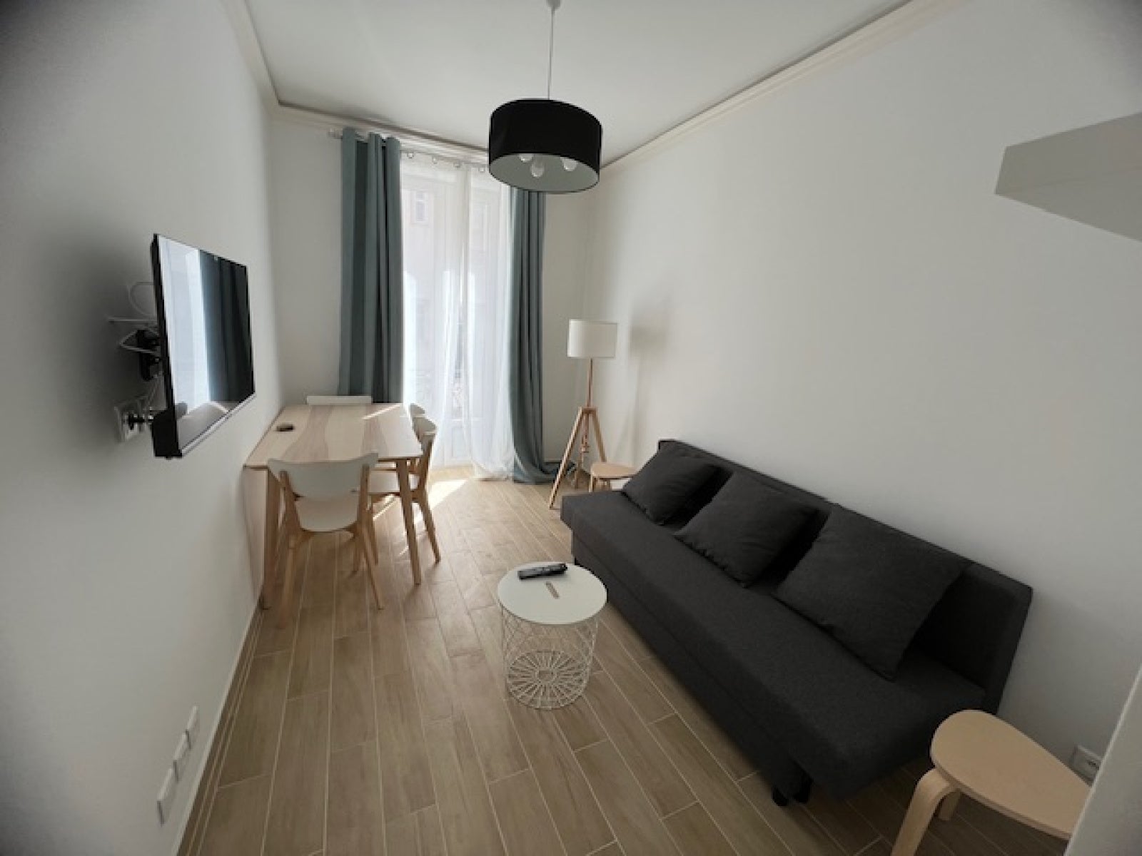 Room Rue Mozart in Nice