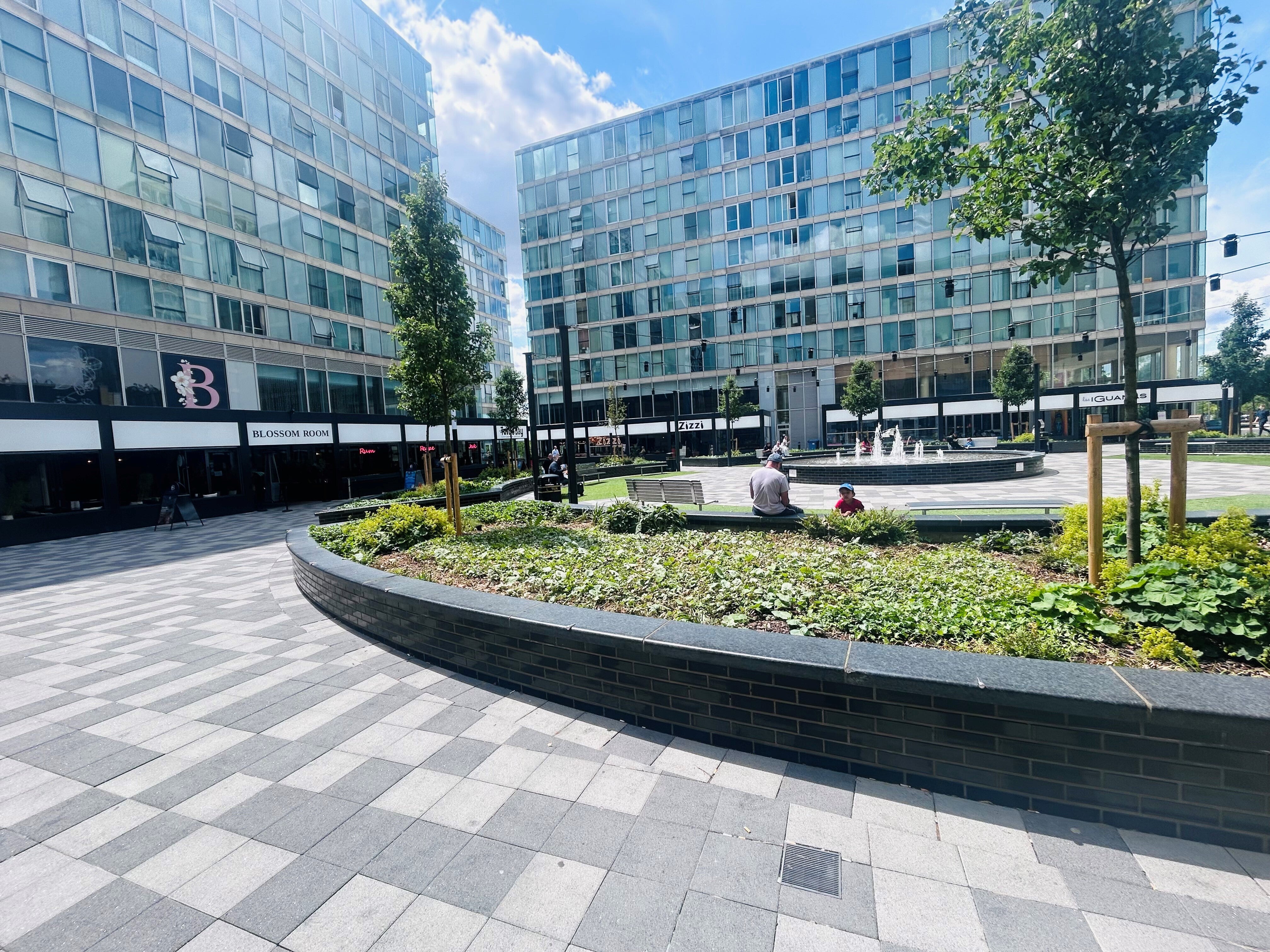 Flat Mortimer Square in Milton Keynes