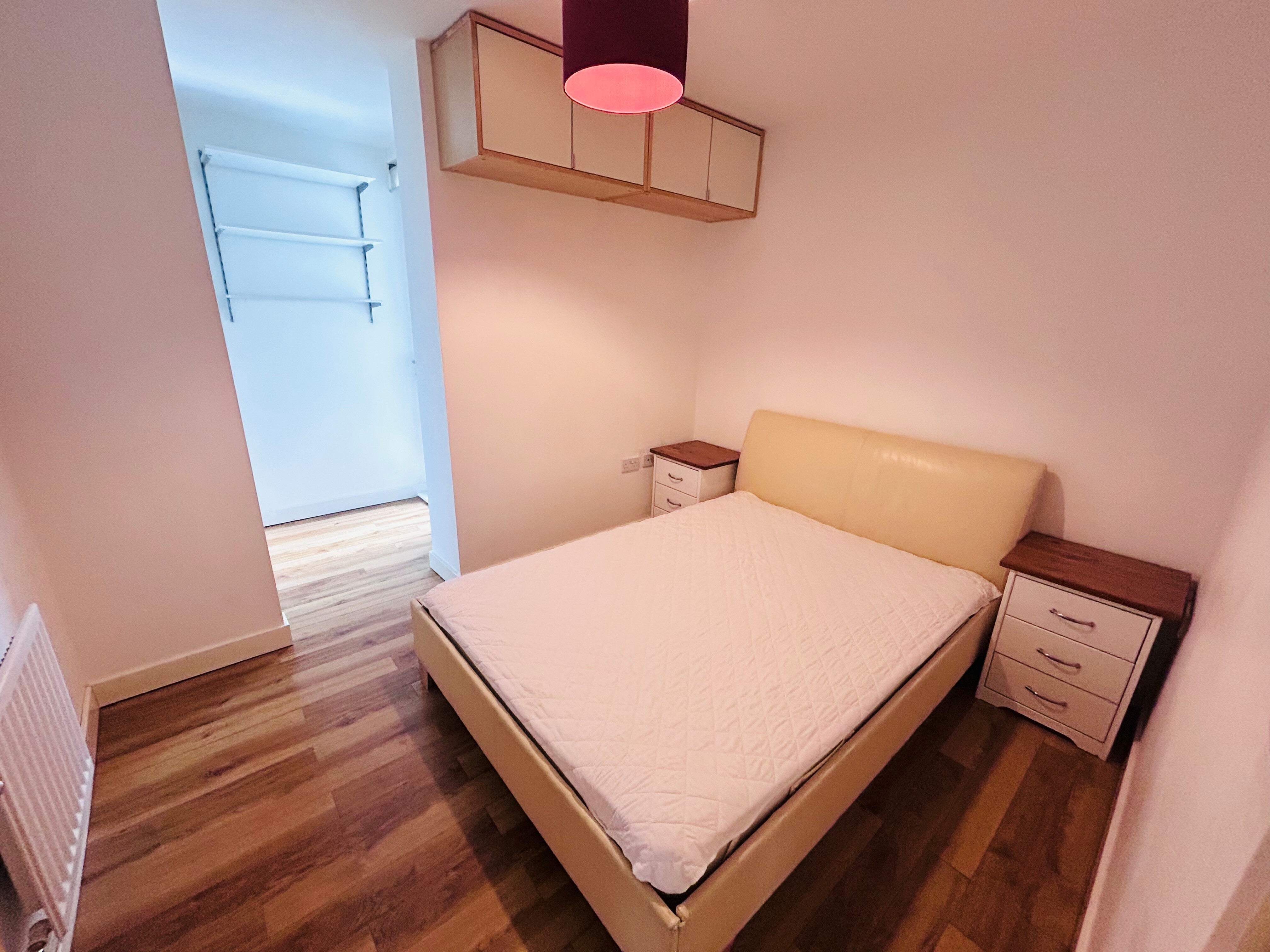 Flat Mortimer Square in Milton Keynes