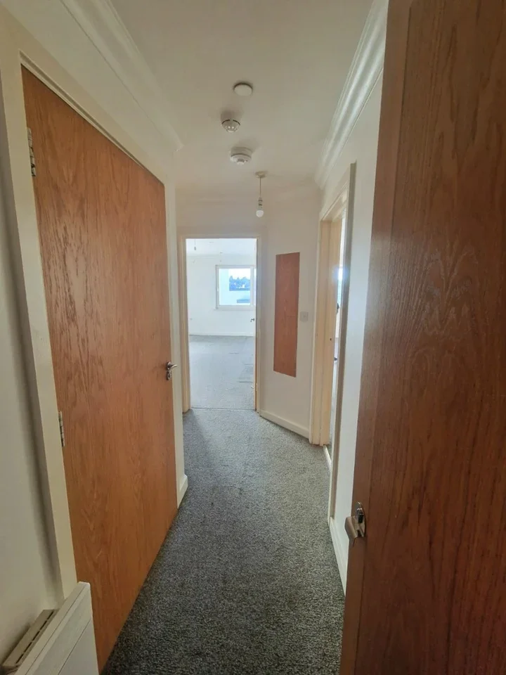 Flat Coupees Path in Luton