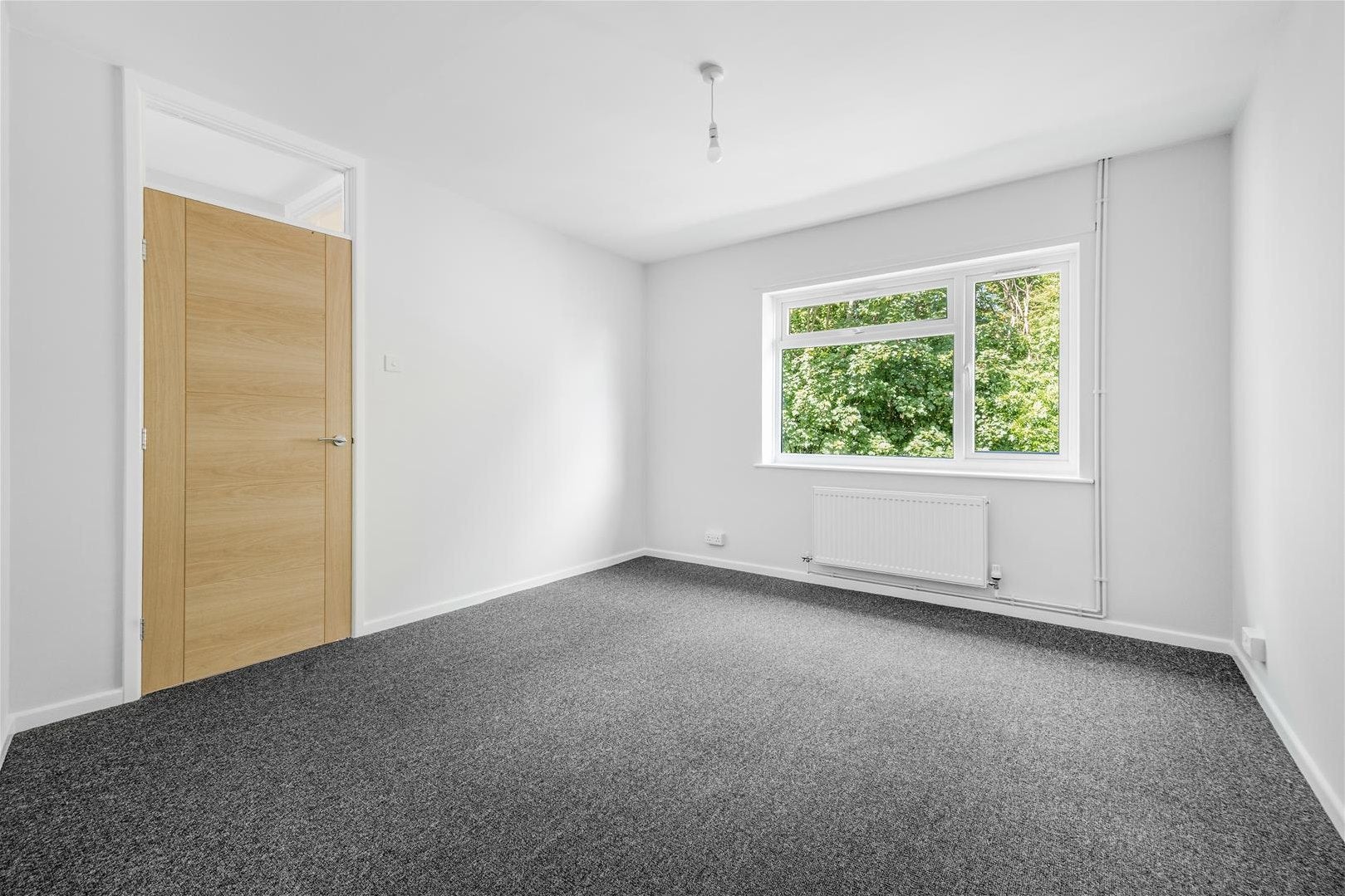 Flat Gainsborough Road in Bristol