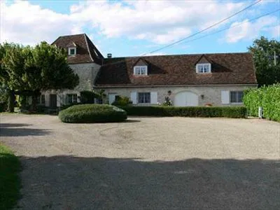 House Route de la Guierle Basse in Vayrac