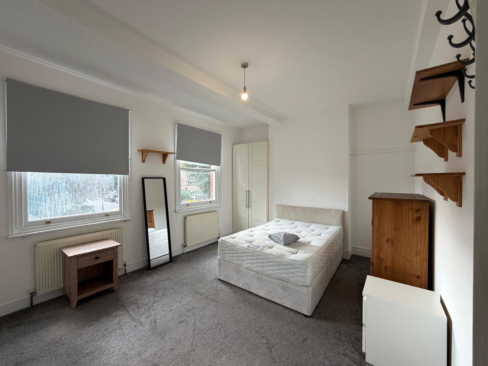House Willesden Lane in Greater London