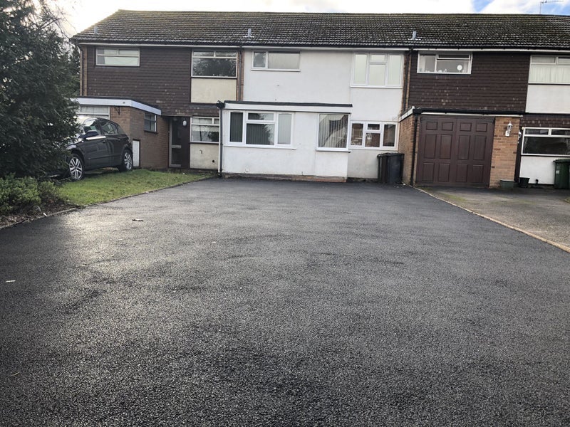 House Cornyx Lane in Metropolitan Borough of Solihull
