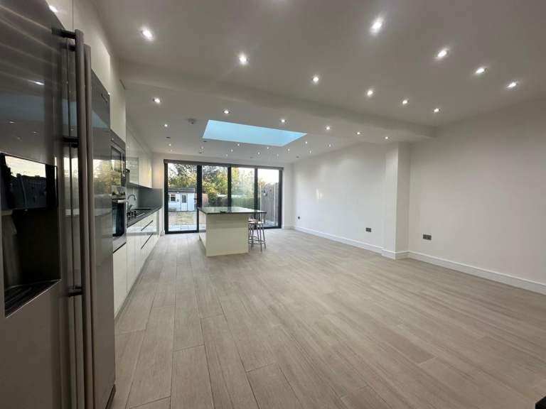 House Branksome Way in Greater London