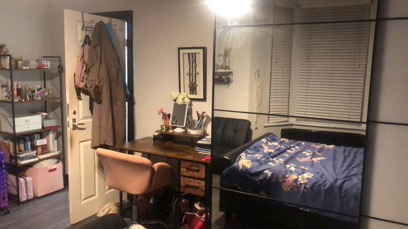 Room Boleyn Road in Greater London
