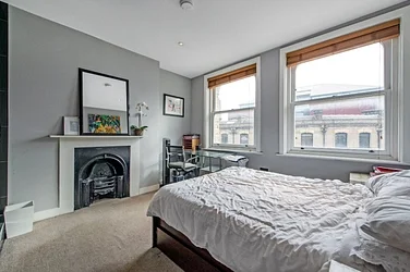 Flat Baltic Street West in Greater London