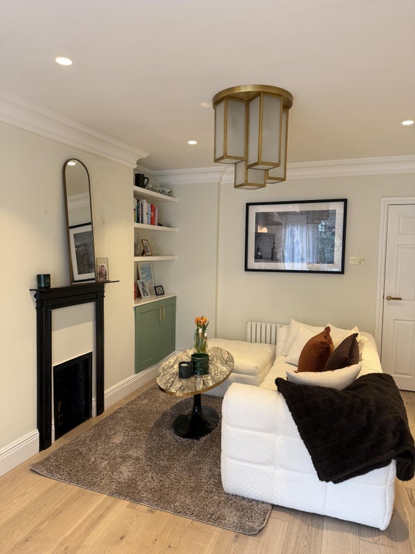 Flat Gunter Grove in Greater London