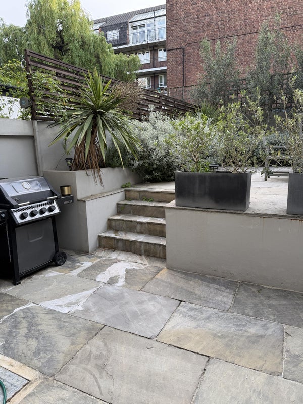 Flat Gunter Grove in Greater London