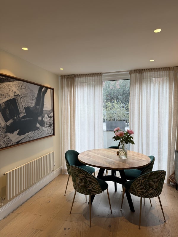 Flat Gunter Grove in Greater London