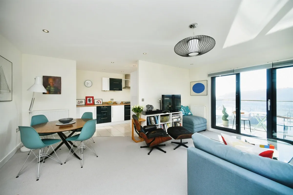 Flat Riverside South in Newhaven
