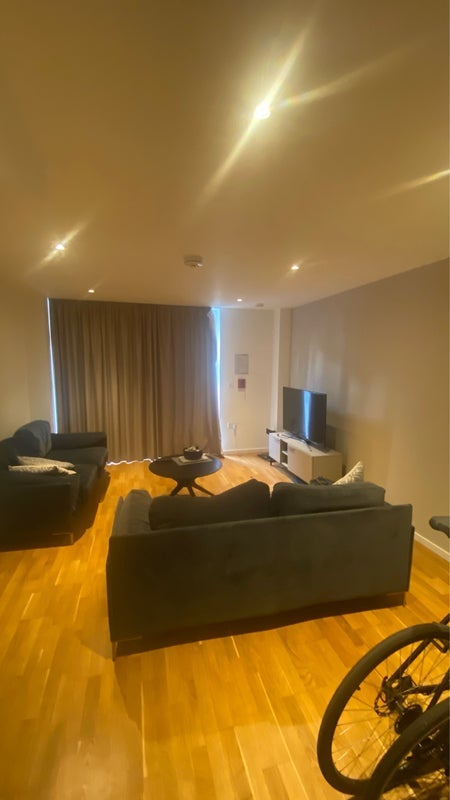 Room Honour Lea Avenue in Greater London