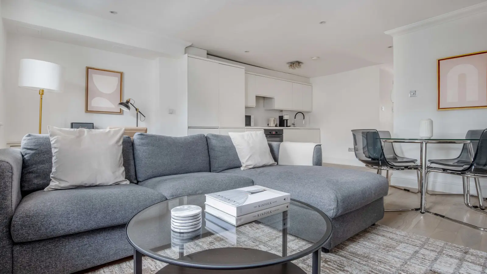 Flat Lower Marsh in Greater London