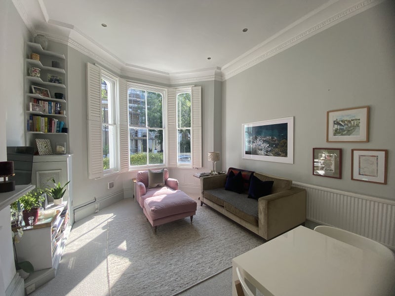Room Sinclair Road in Greater London