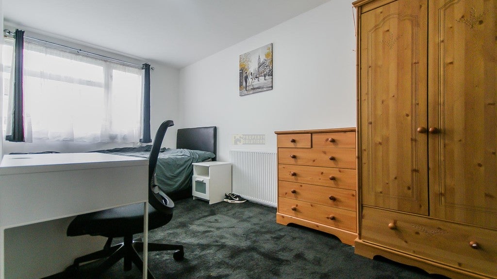 House Lingard Close in Birmingham
