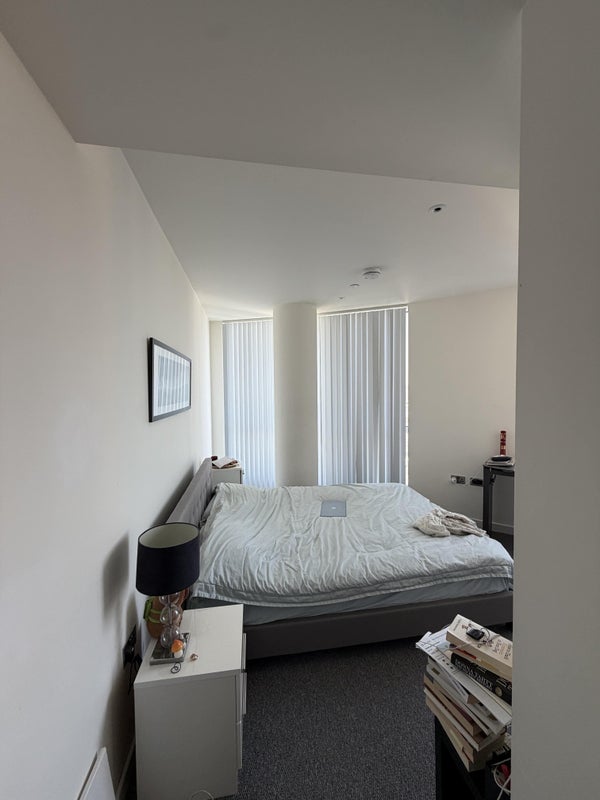 Room Fairmont Avenue in Greater London