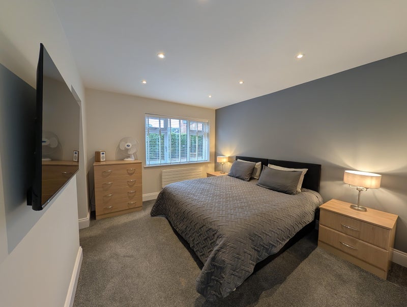 Room Church Road in Hinckley and Bosworth