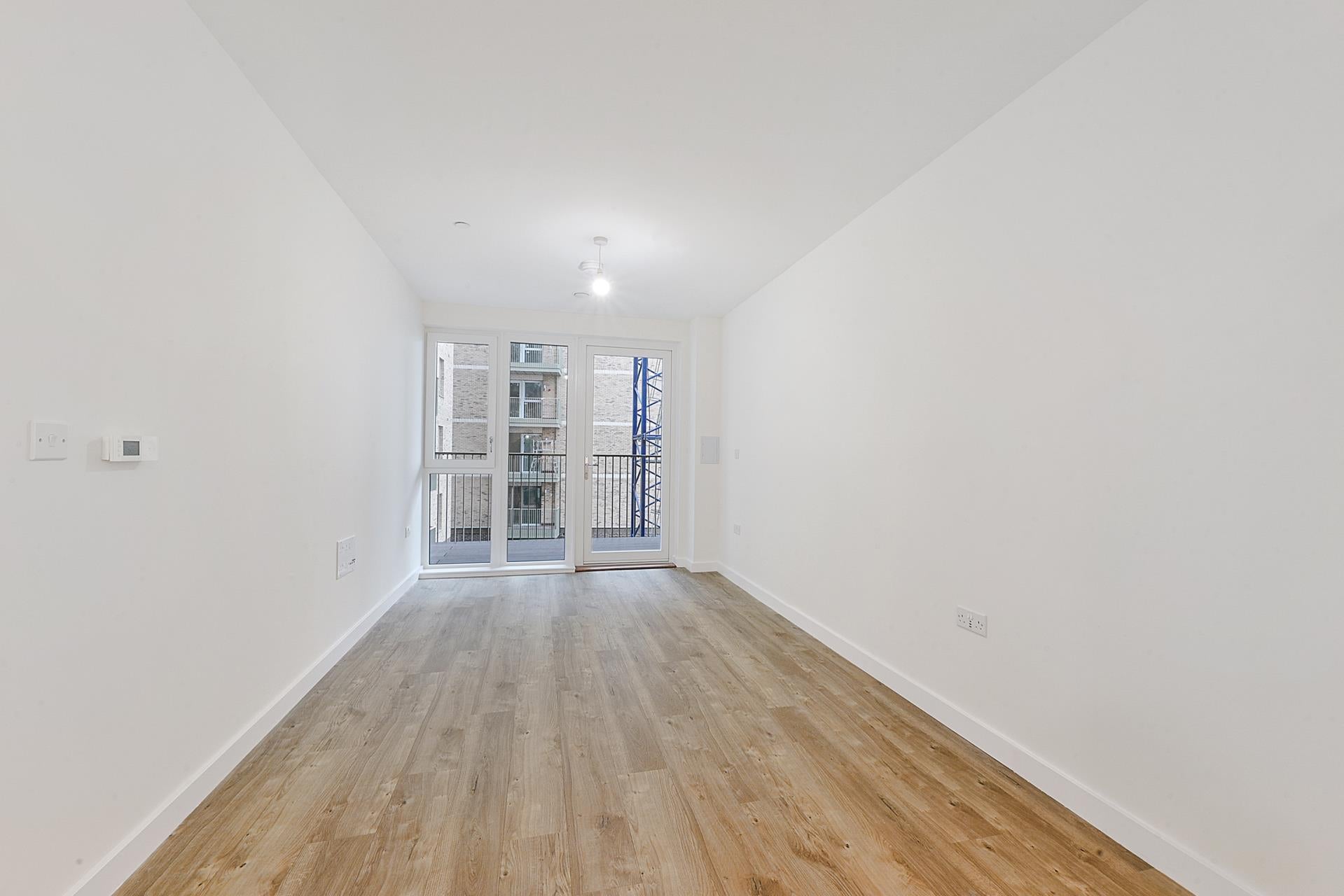 Flat North Woolwich Road in Greater London