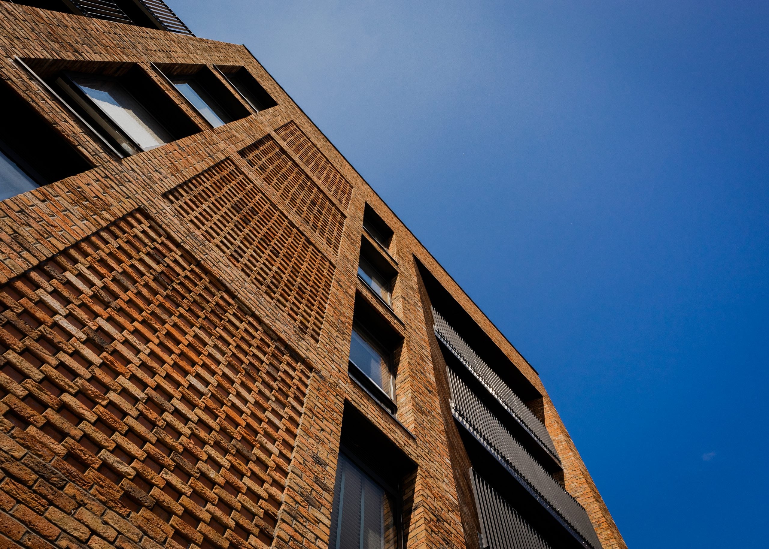 Flat Sandiway Road in Trafford