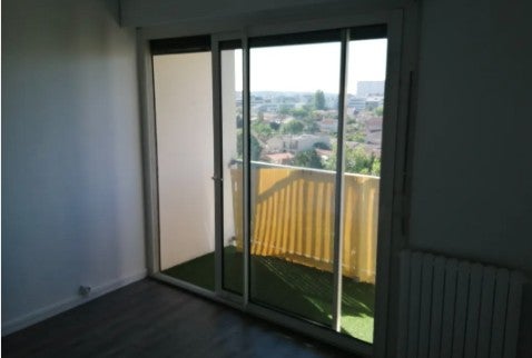 Flat Rue des Treilles in Libourne