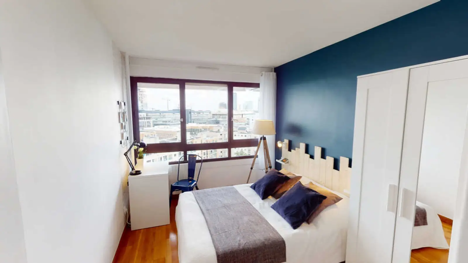 Room Square de la Brèche in Nanterre