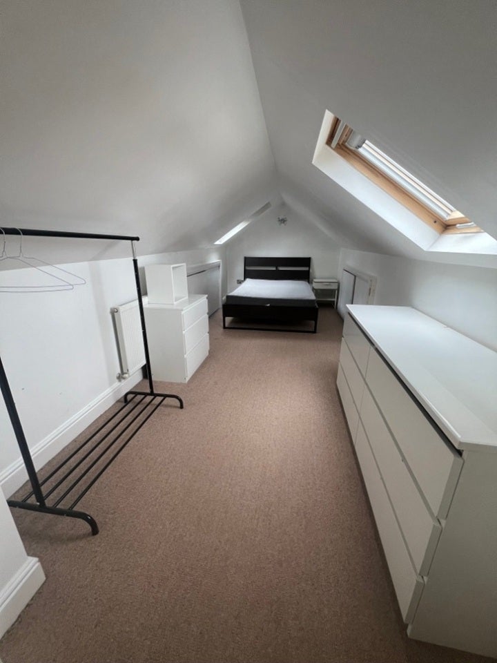 Flat Westway in Greater London