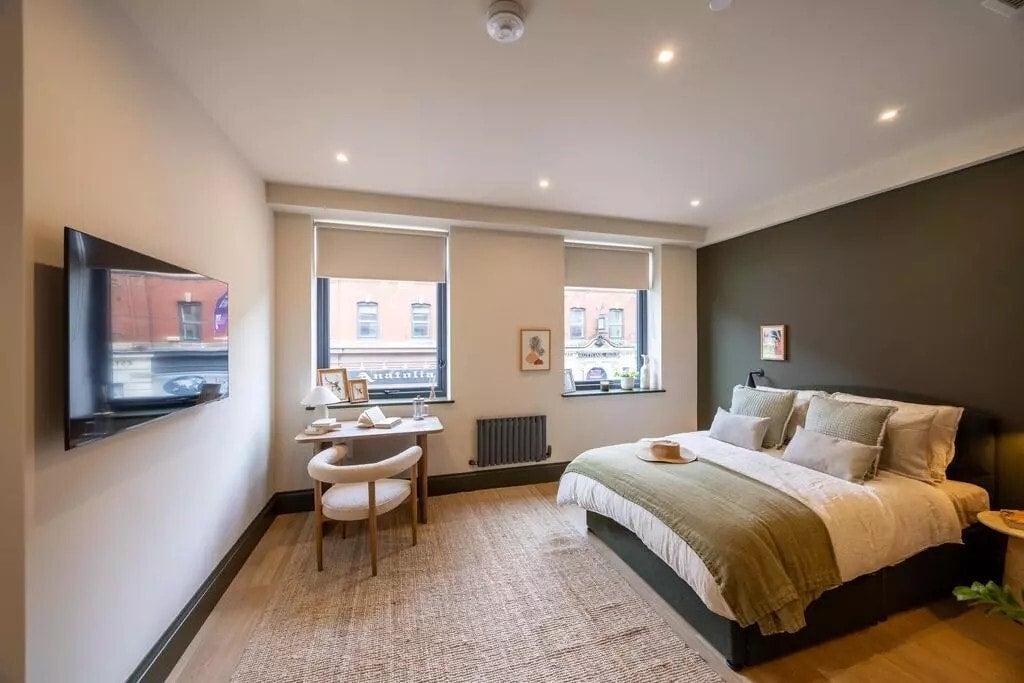Flat Westfield Terrace in Sheffield