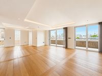 Flat Strand in City of Westminster