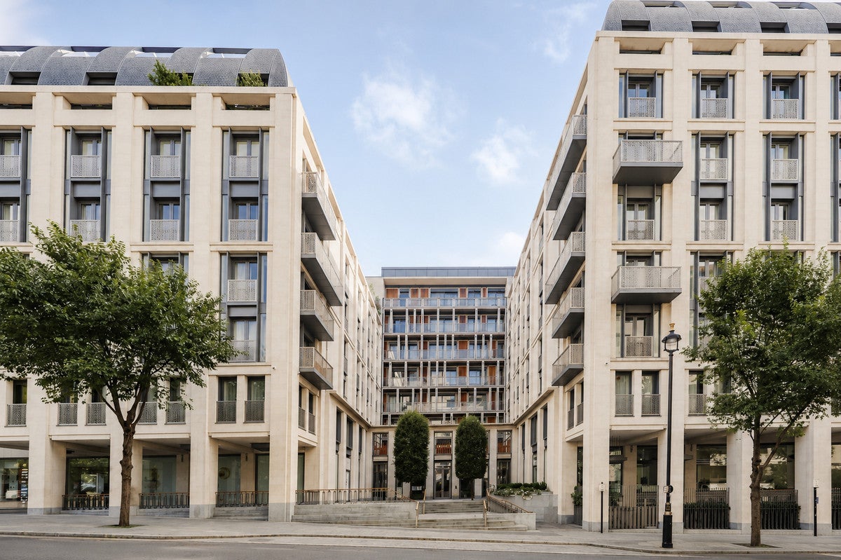 Flat Strand in City of Westminster