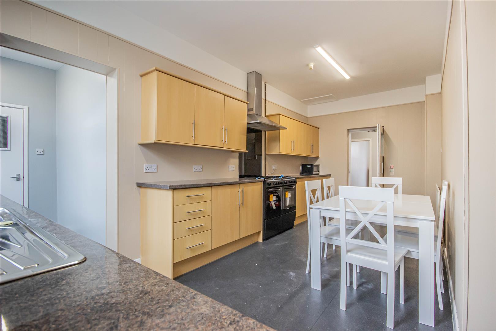 Flat Heaton Road in Newcastle upon Tyne