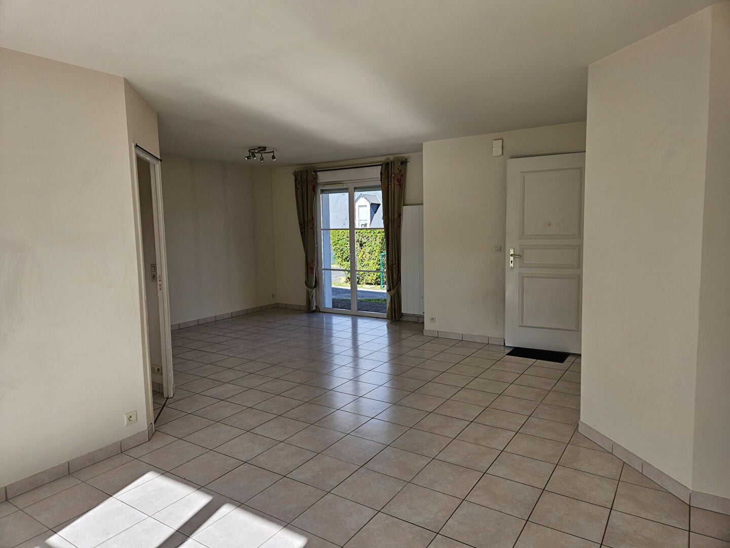 House Rue Alfred de Vigny in Ciran