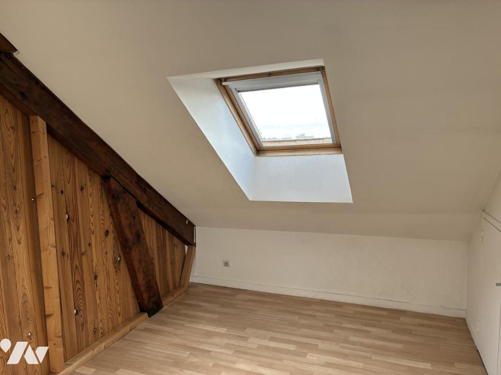 Appartement Avenue De La Falaise à Colombelles