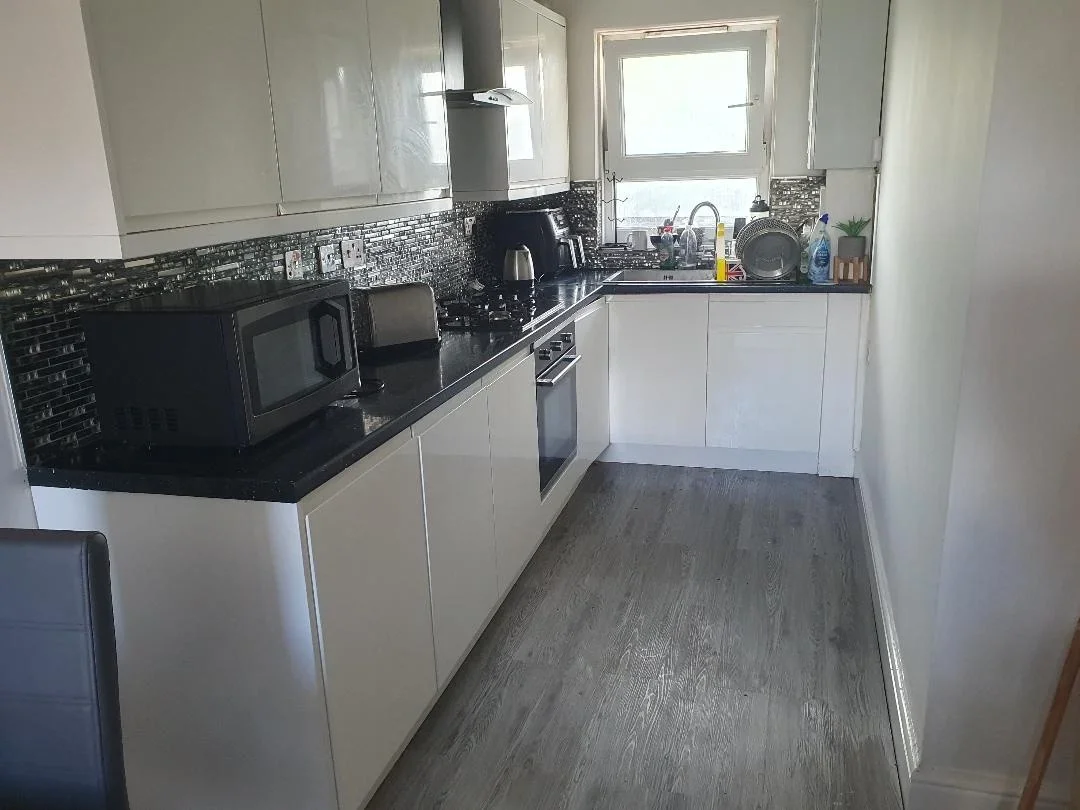 Room Albany Close in Greater London