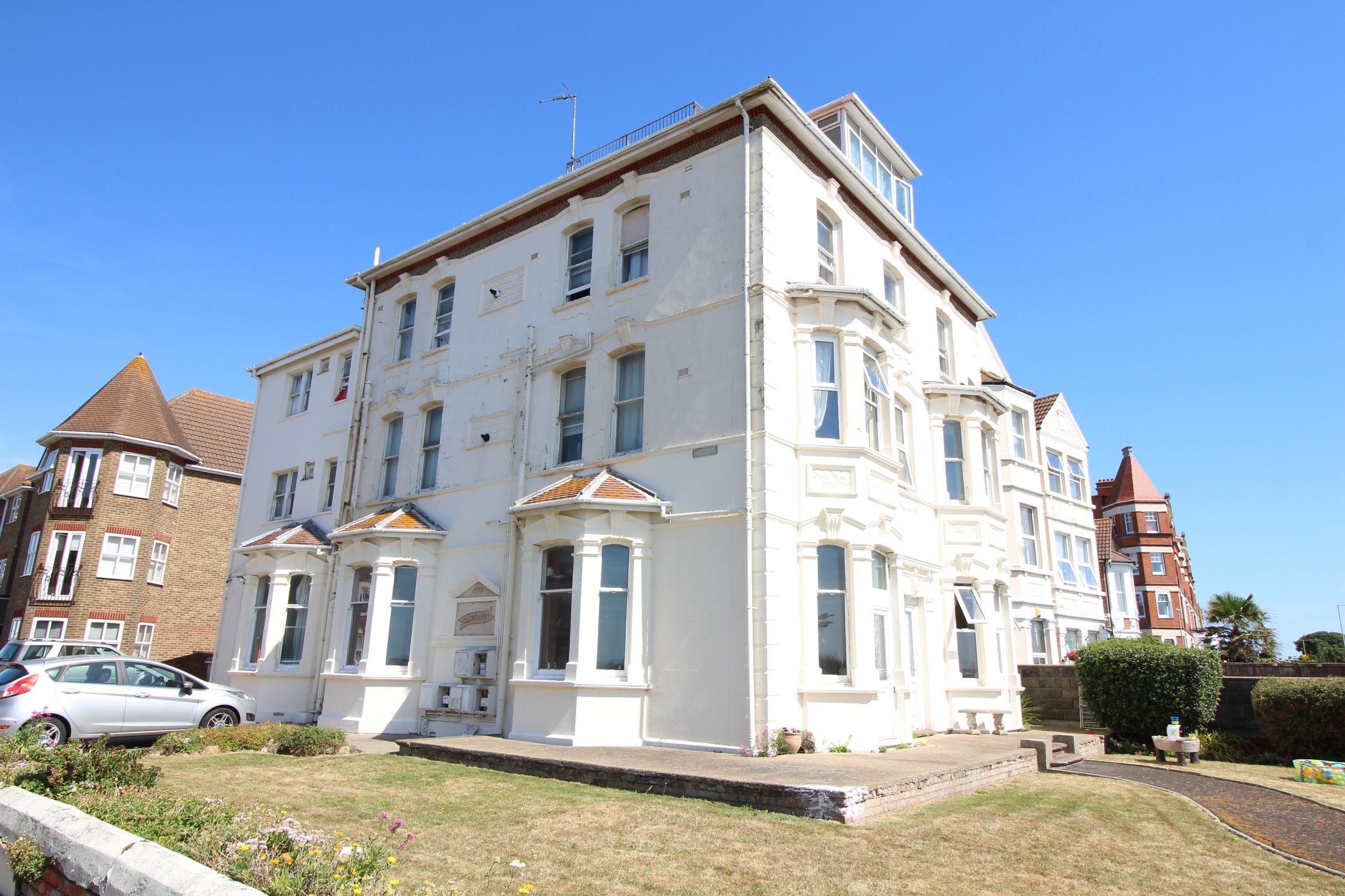 Flat Marine Parade East in Clacton-on-Sea
