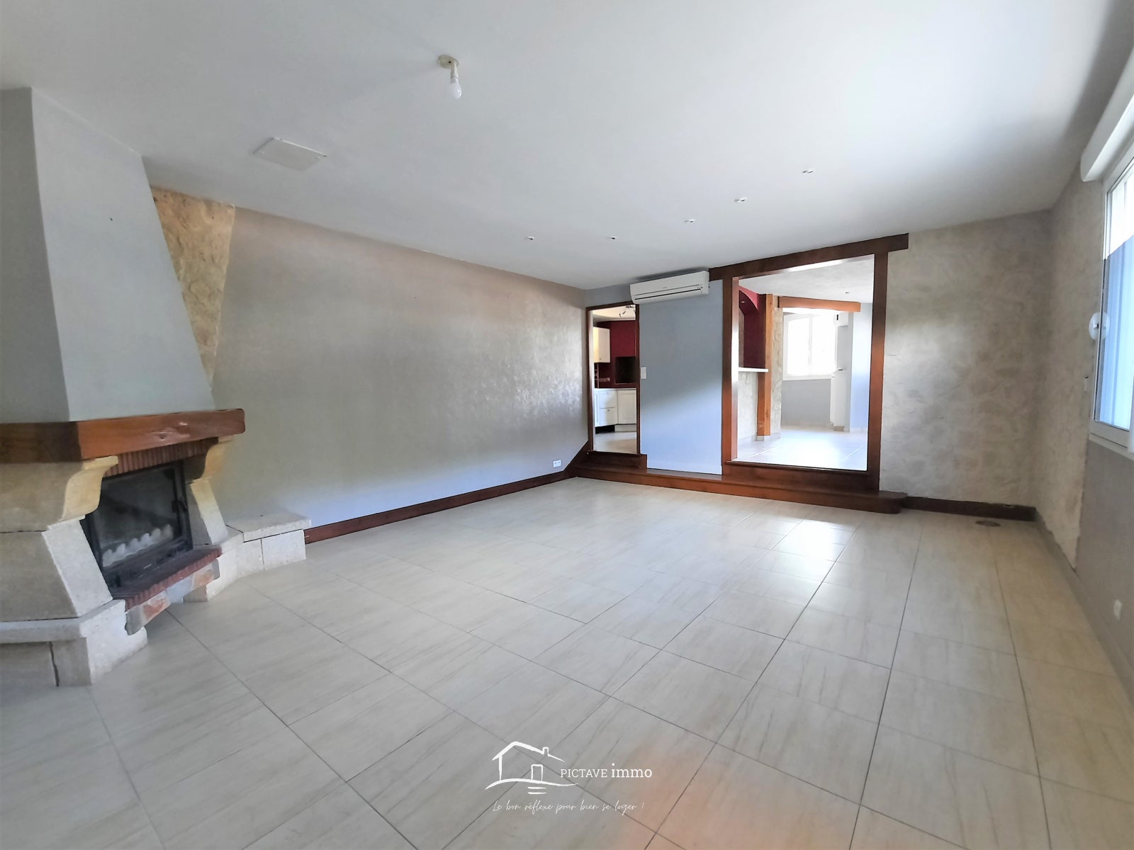 Maison D 21 à Boivre-la-Vallée