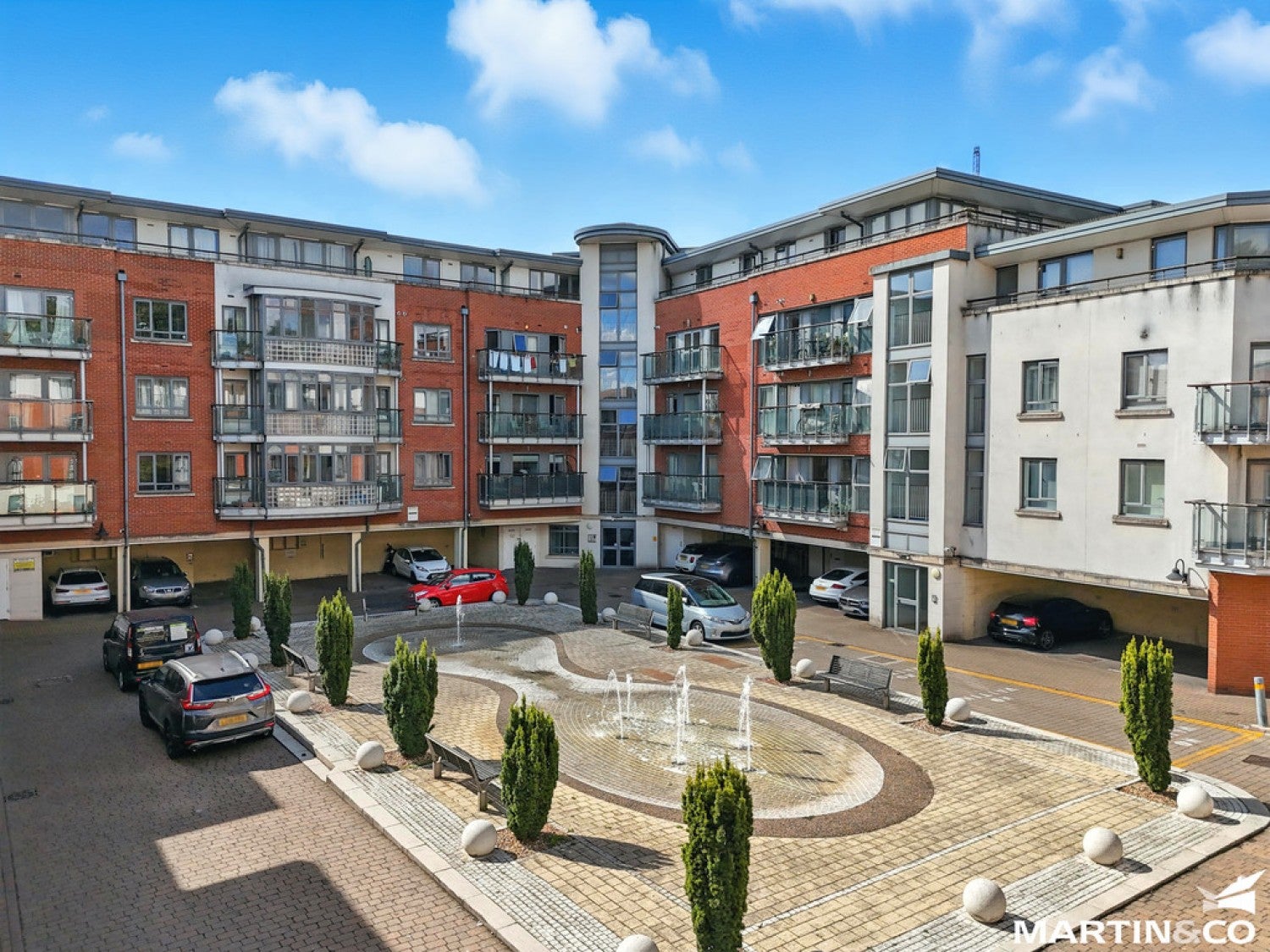 Flat New Street in Chelmsford