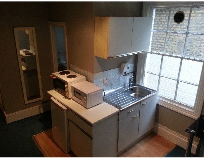 Flat Claverton Street in City of Westminster