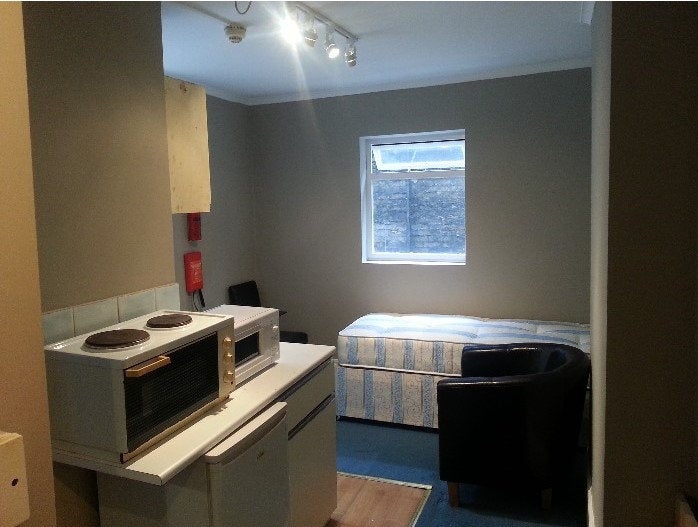 Flat Claverton Street in City of Westminster