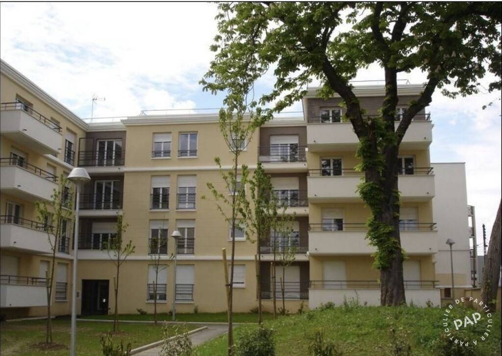 Flat Avenue Victor Schœlcher in Viry-Châtillon