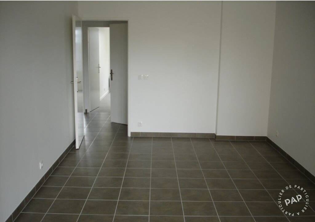 Flat Avenue Victor Schœlcher in Viry-Châtillon