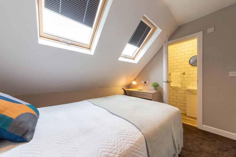 Room Walsgrave Road in Coventry