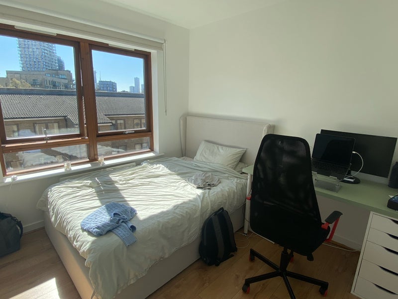 Room Barchester Street in Greater London