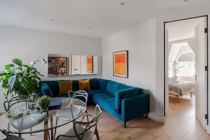 Flat Hanson Street in City of Westminster