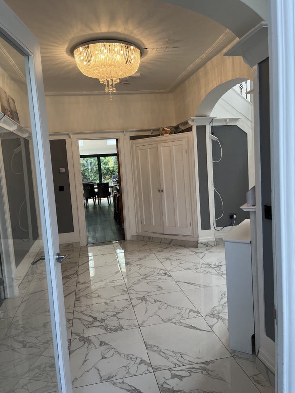Room Mount Nod Road in Greater London