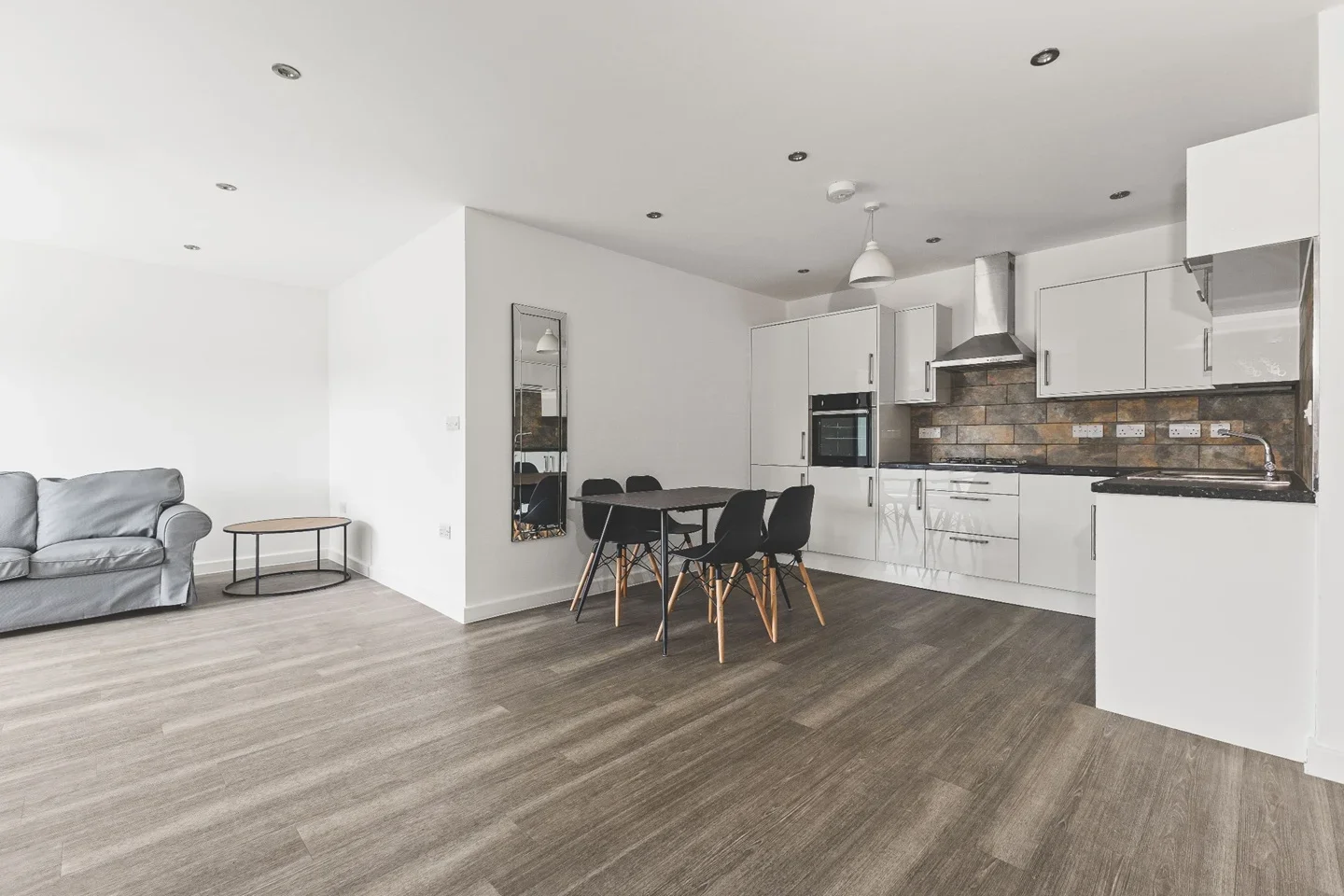 Flat Aldeburgh Street in Greater London
