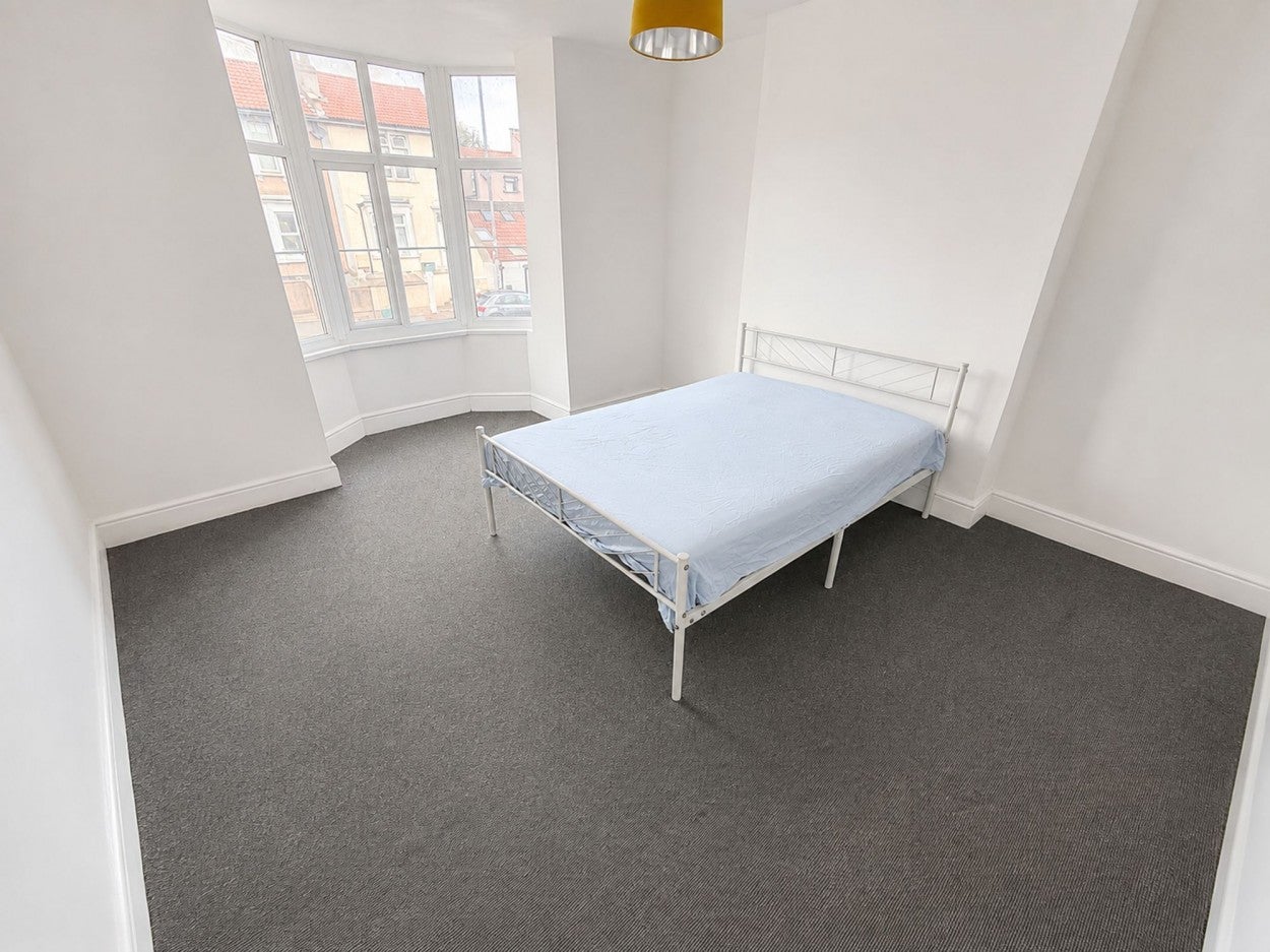 Room West Street in Bristol